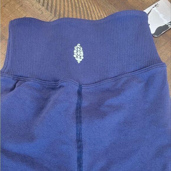 NWT! Free People Leggings Gone Adrift Blue XS - $128 MSRP - Picture 4 of 8